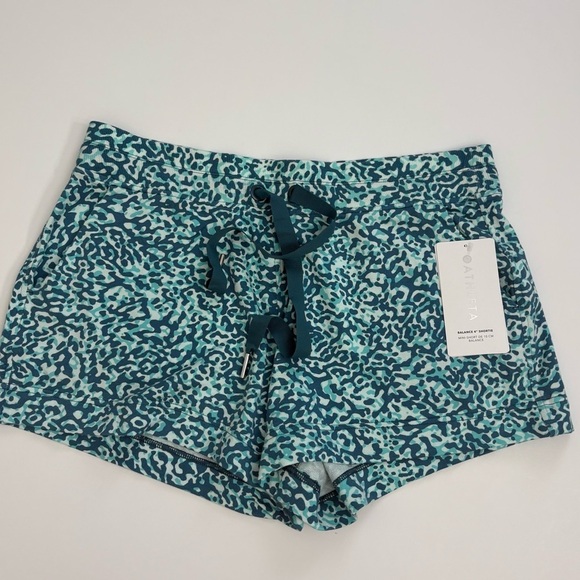 Athleta Pants - Athleta Balance 4” Shortie Shorts Size Large New with Tags Leopard Blue